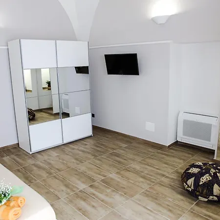 Dante 25 * Triggiano